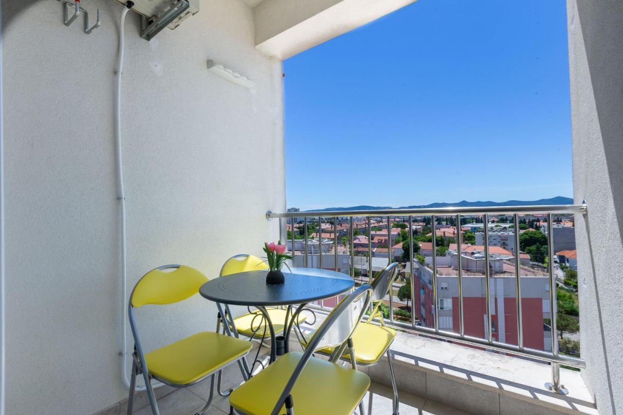 Jadran Apartment With Balcony And Parking Garage 자다르 외부 사진
